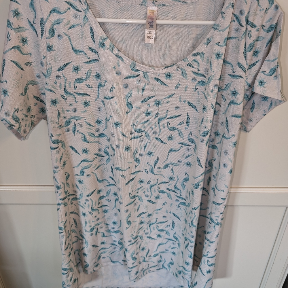 Lularoe Classic T